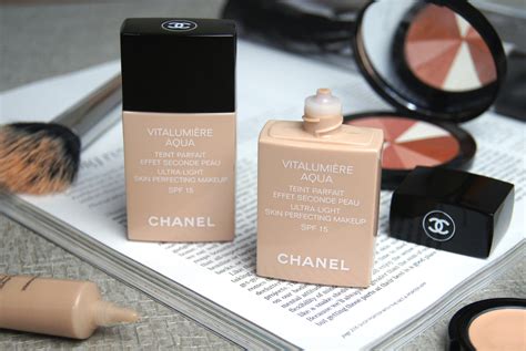 chanel vitalumiere aqua foundation review|chanel vitalumiere liquid foundation.